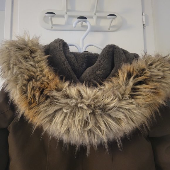 Aritzia Wilfred Parka - Olive Green (M) - Picture 4 of 8